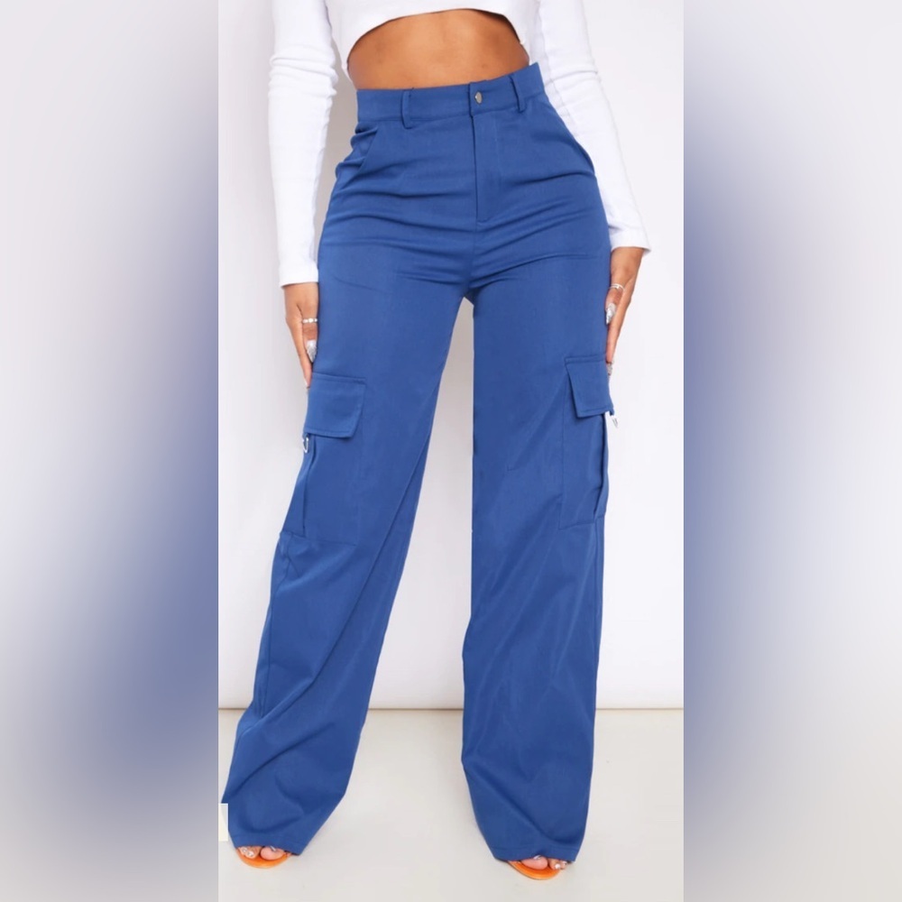 PrettyLittleThing Blue Cargo Pants Wide Leg High Waisted Size 4 Trendy Streetwea